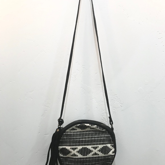 Circle Crossbody Bag - Picture 2 of 3